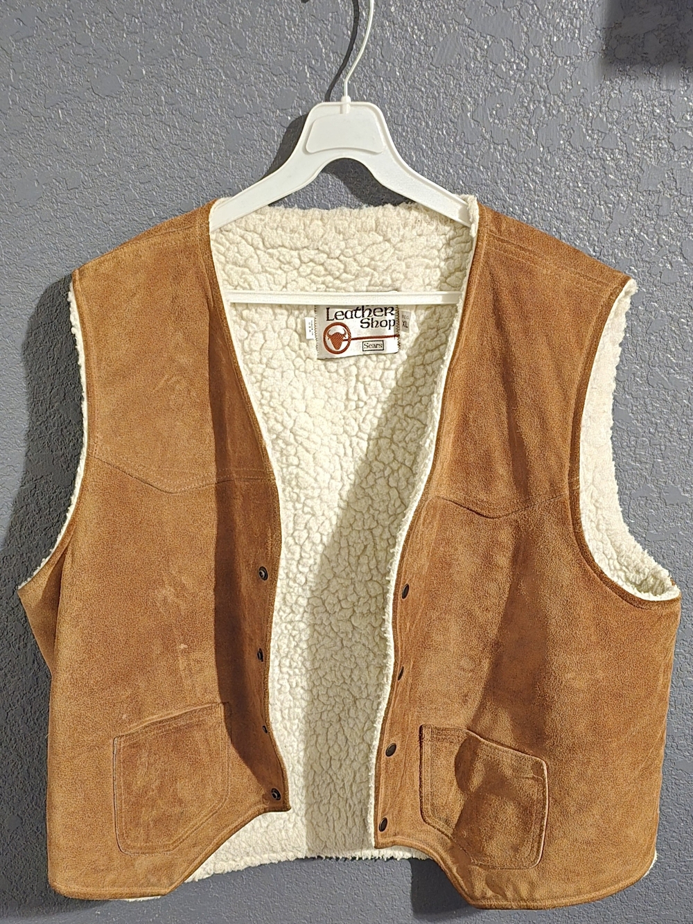 Men’s XL Tan Suede Sherpa-Lined Vest by Leather Shop